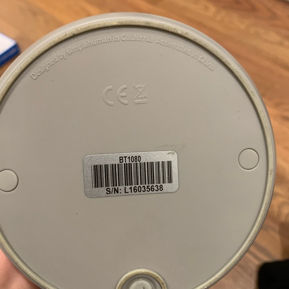 8" simple human sensor mirror - Picture 3 of 3